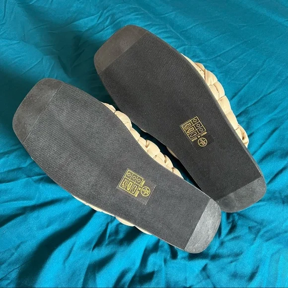 plt basket weave sandals - Picture 3 of 6